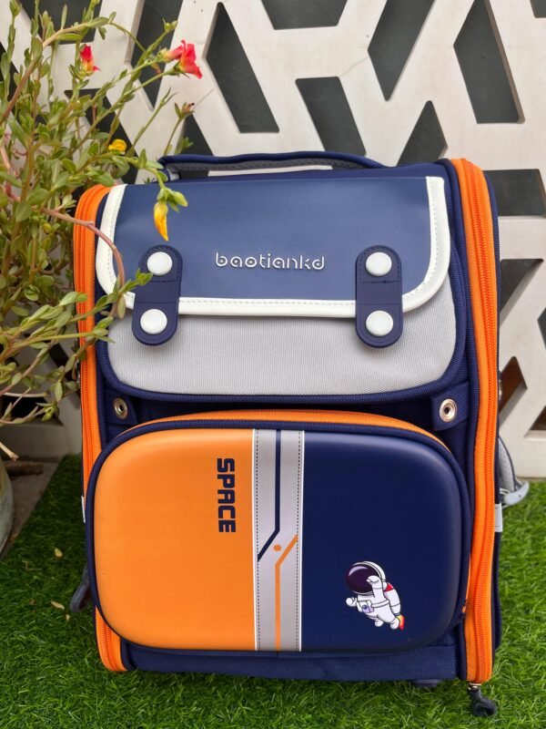 5792- hard cover school bag big