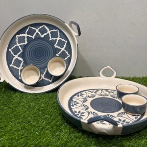 Plates with two mini bowl